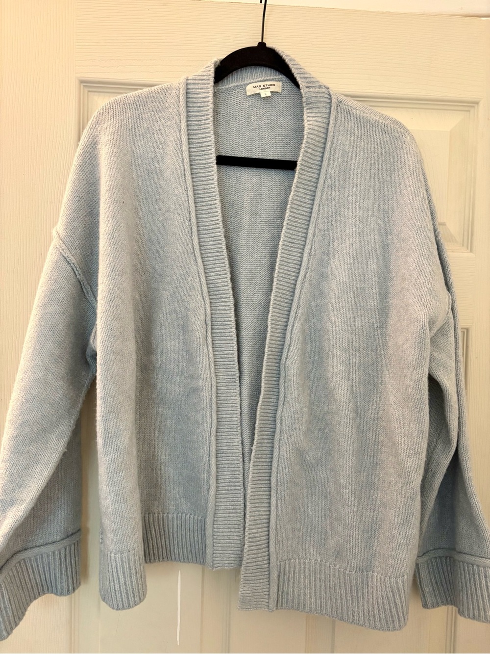 Cozy pale blue women’s open cardigan sweater, like new